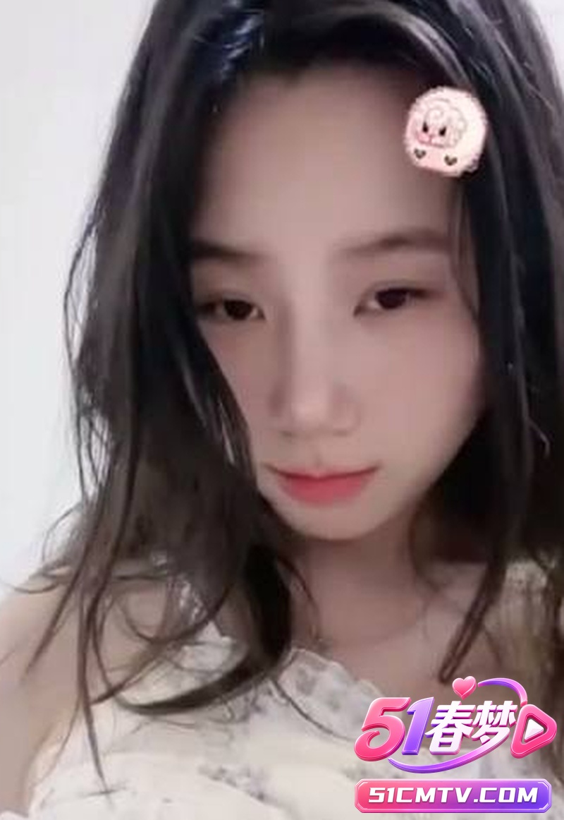 抖音小云同学一对一福利 丰满母狗露奶掰逼自慰超级骚 放荡诱惑姿势全展现！