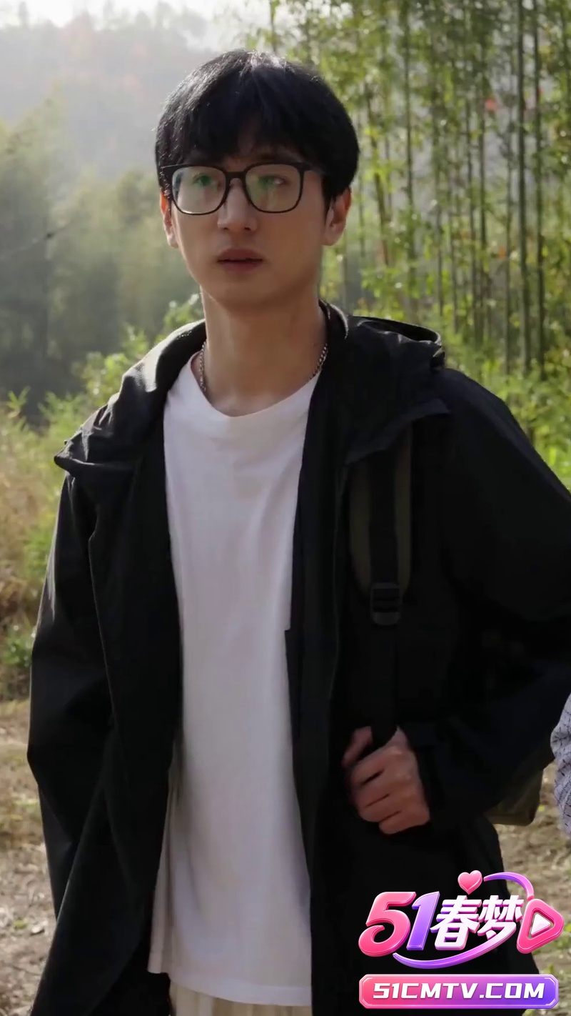 禁忌驱邪师 张星颖 山神洞穴后入 中出内射高潮