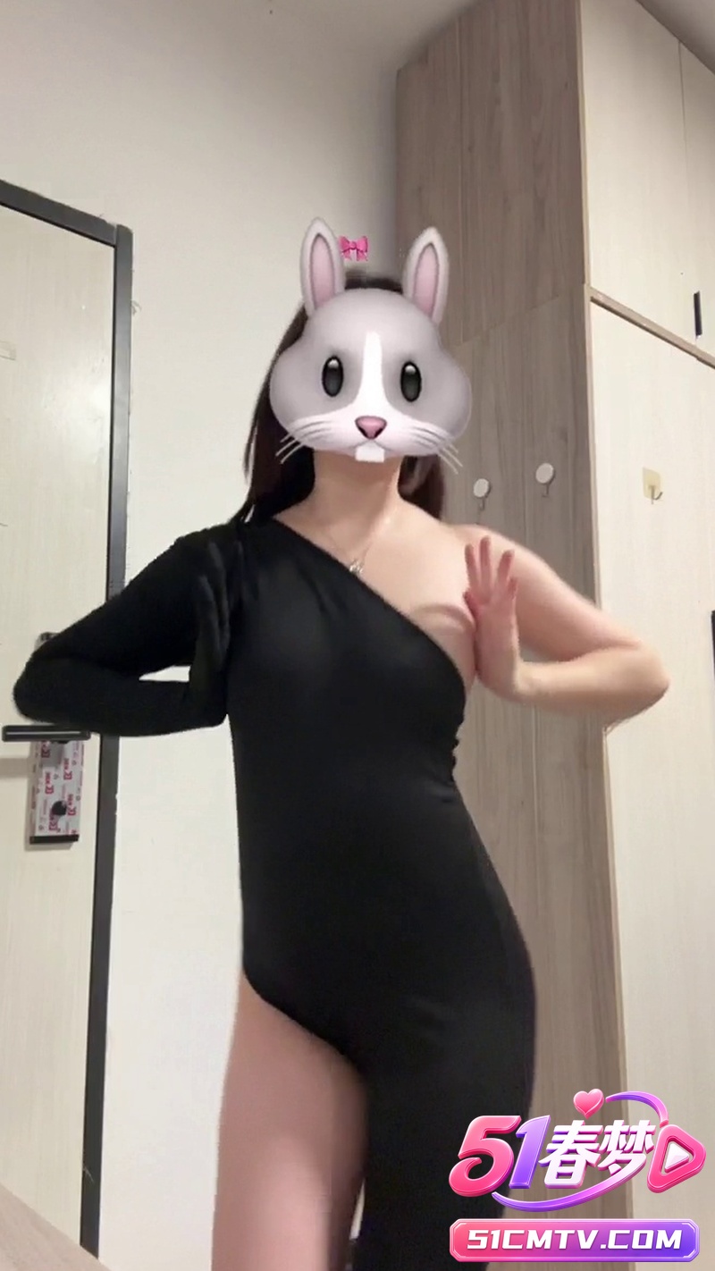 反差御姐来杯好茶摇一摇 高颜值美女性感热舞 福利姬摇臀自拍诱惑太养眼了！