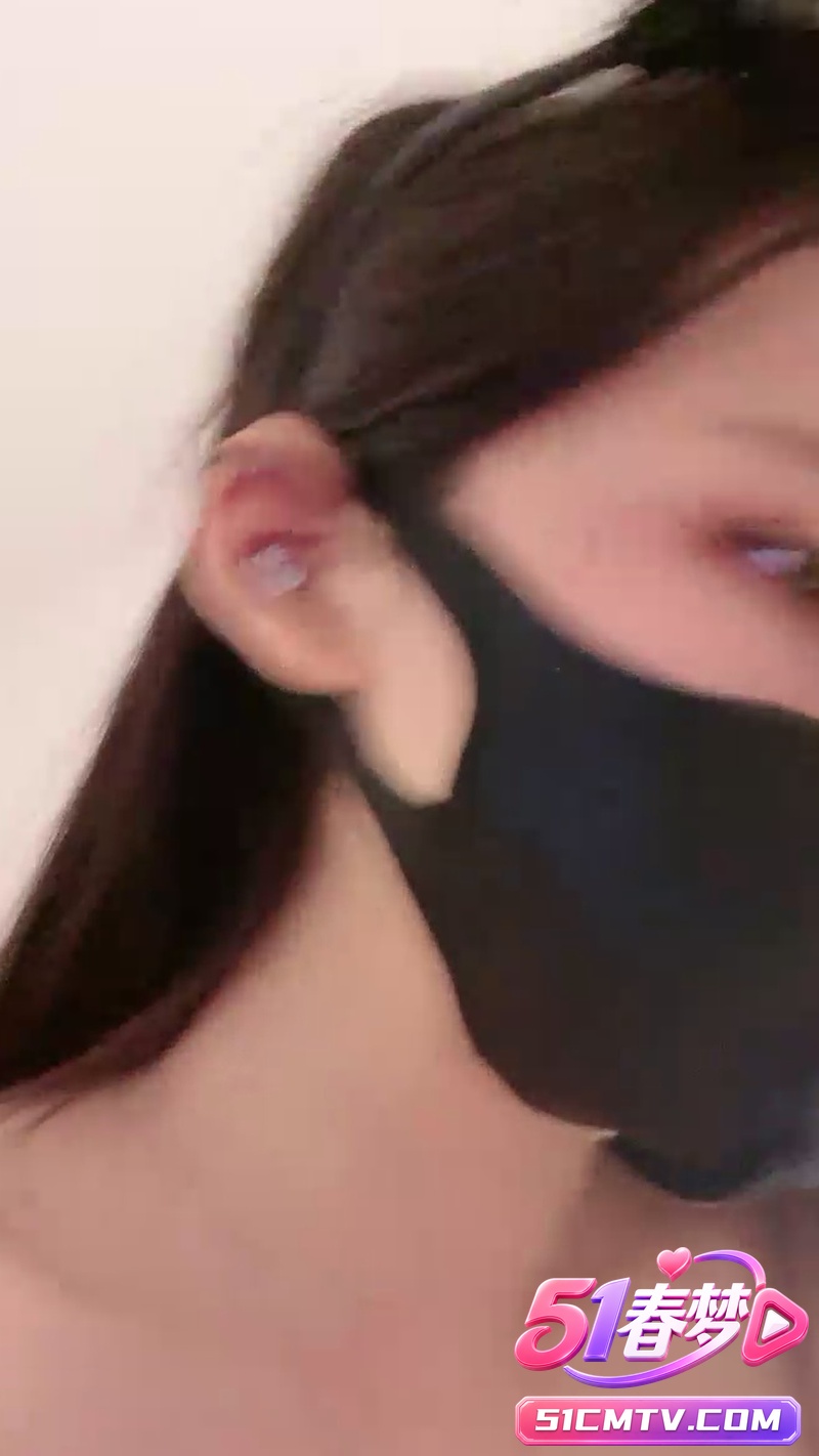 极品兔女郎草莓超美味 自慰潮吹道具爆插 绝色尤物极品身材玩喷高潮！
