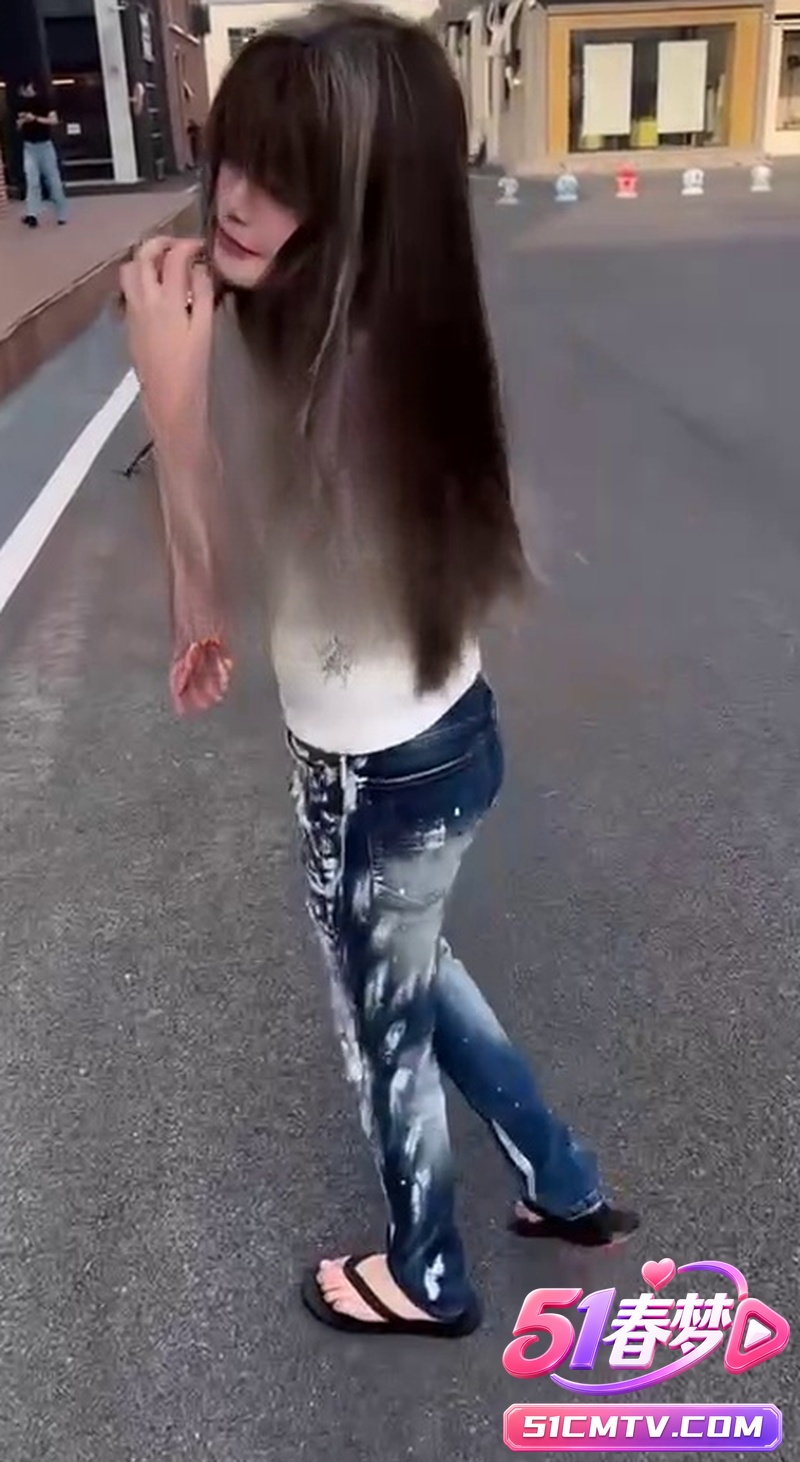 快手拽姐百万源反差萌爆棚！高冷精神小妹魔性整活直接杀疯流量密码拉满！