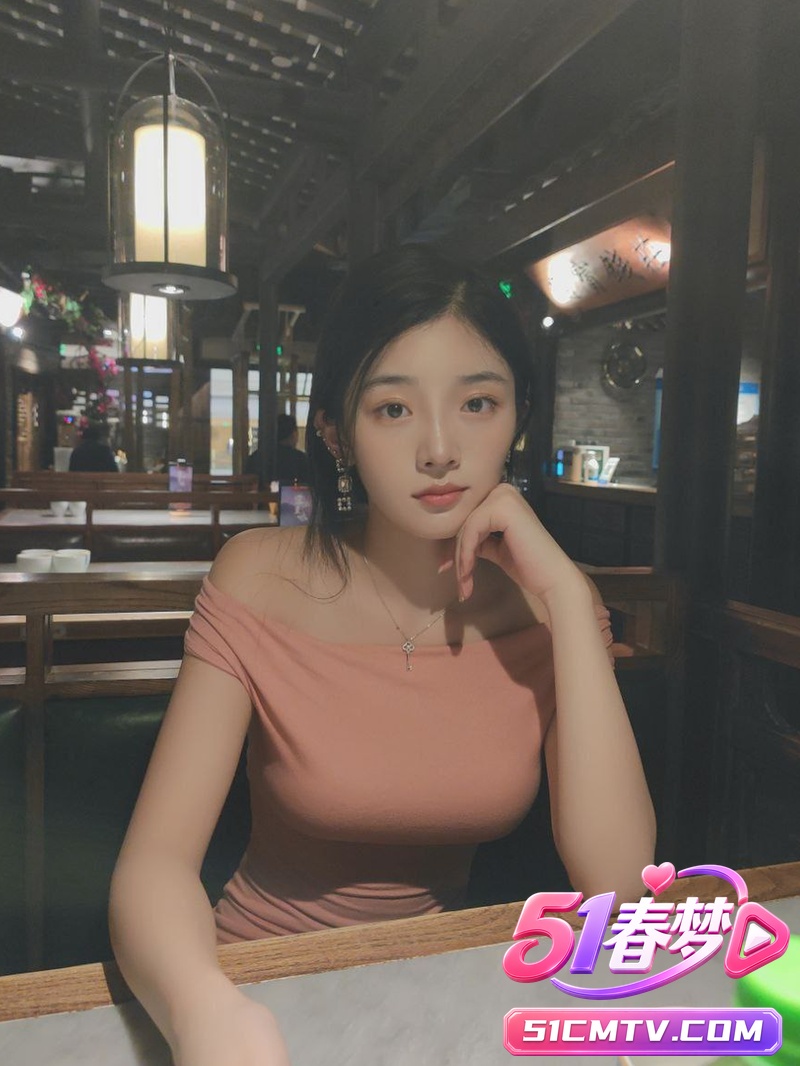 明星颜值反差婊同事骚妻 私密视频流出口交太猛了！
